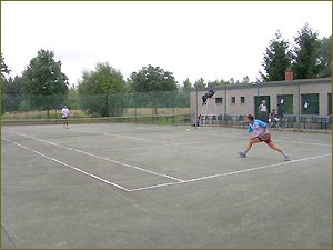 Terrain de tennis